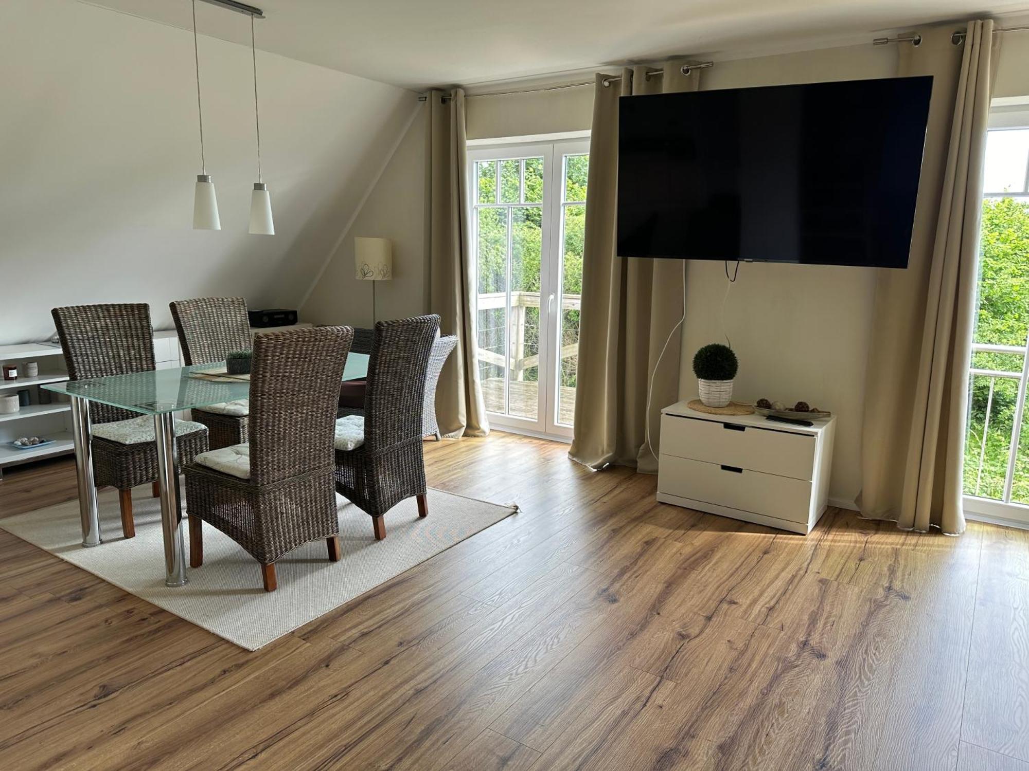 Seewind Og Gross Schwansee Luaran gambar